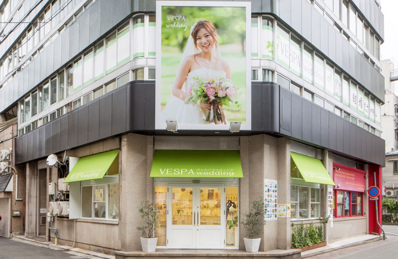 写真：ヴェスパのお店の外観