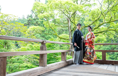 紋付き袴と色打掛